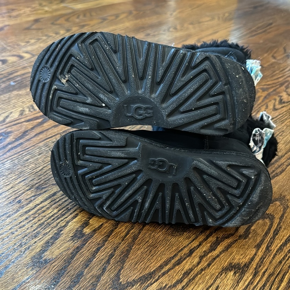 Bailey Bow II Boot size 1 - Picture 3 of 4